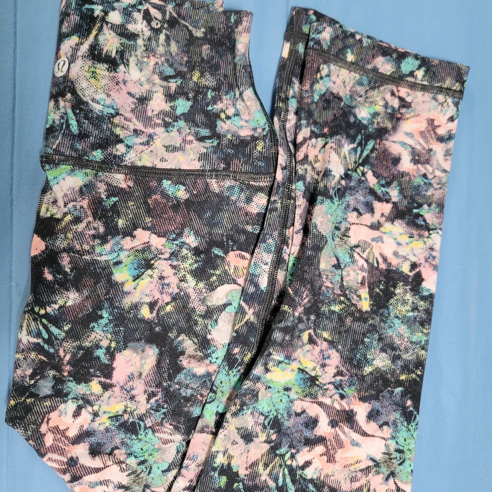 lululemon athletica Multicolor Floral Print Leggings